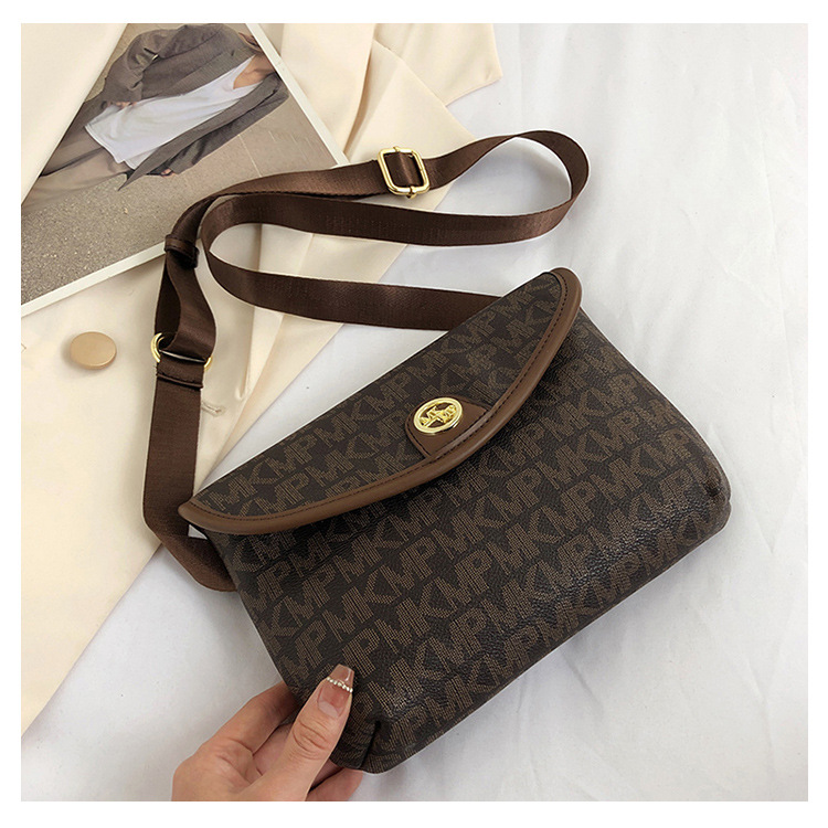 Small bags for women 2023 new trendy fashion retro printed crossbody bag chest bag versatile temperament single shoulder small square bag_voghion.com