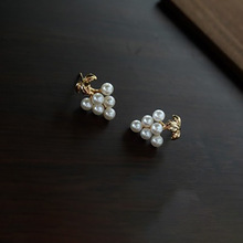珍珠葡萄耳钉 s925纯银镀金 轻奢气质时尚设计感耳饰 女款耳饰品