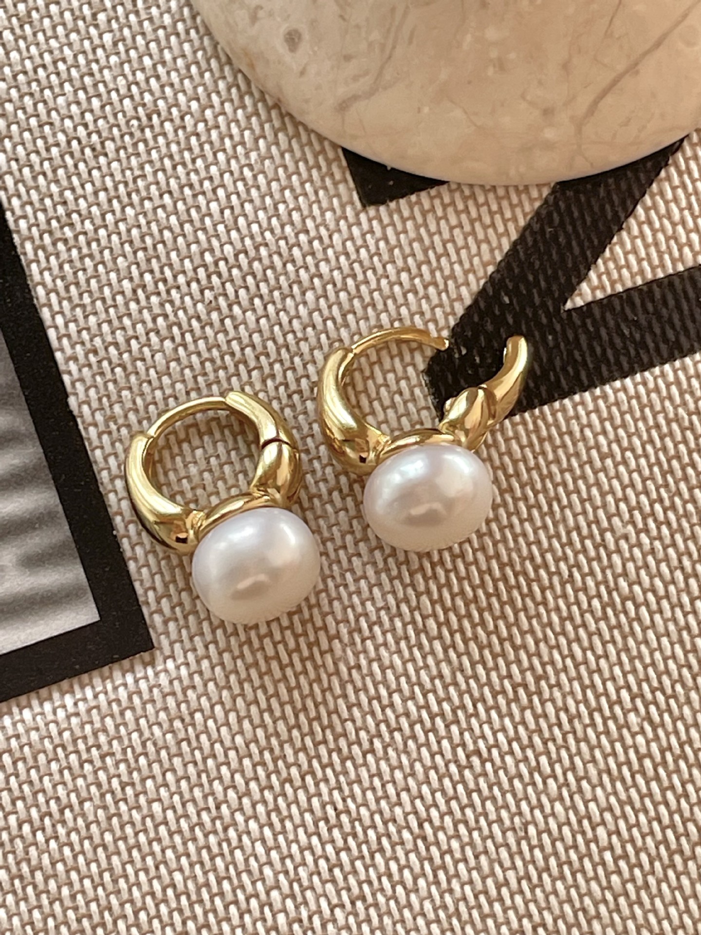 5g Weight 925 Sterling Silver Ear Needle Material 18K Gold Plated Plating Material Pearl Inlay Material Earrings Classification 1 Pair Quantity Daily Occasion 925 Sterling Silver Material Round Pattern All Seasons Season Women's Gender Inlay Design Simple Style Style 1 Pair 18K Gold Plated 925 Sterling Silver Pearl 925 Sterling Silver Earrings Round Earrings 10