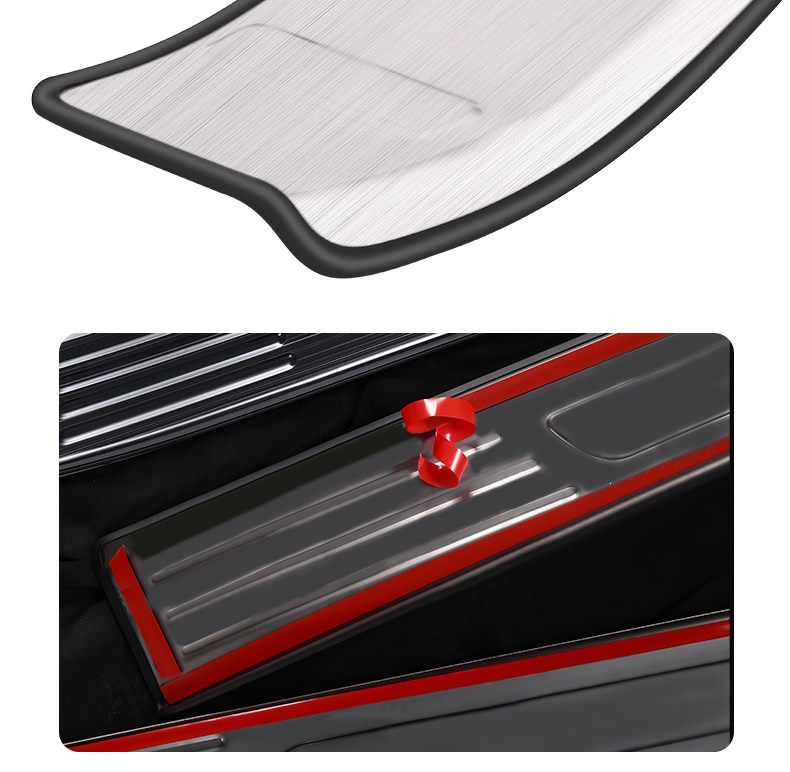 Specialized 26-piece Toyota Wildlander modification accessories: welcome pedals, stainless steel threshold protection strips, anti-scratch rear guard