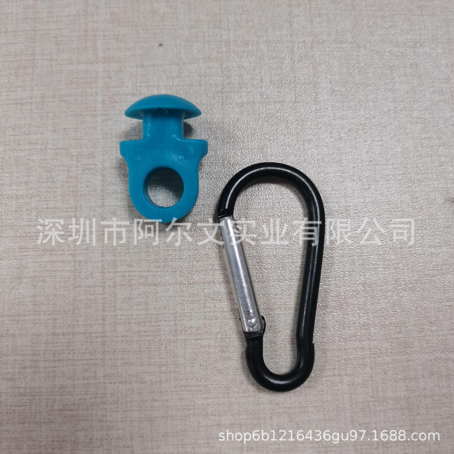 레이크 블루 버섯 머리 + 카라비너