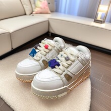 �W��վ�羳Trainer����Ь�ֶ����Ь���y����ϵ�Ь��H���e�\��