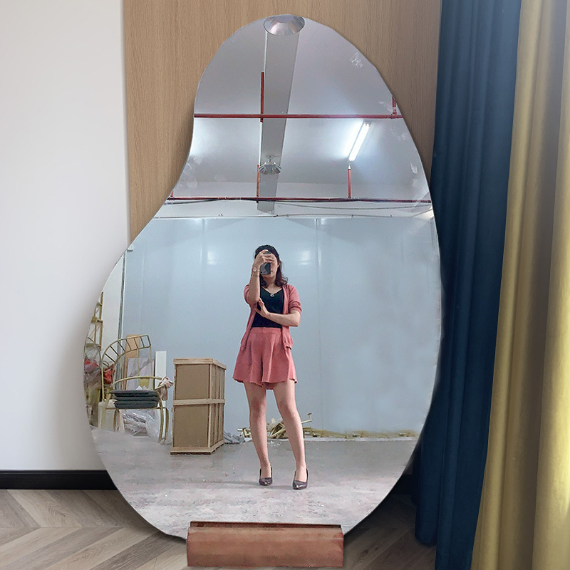 16467839653_2065356841