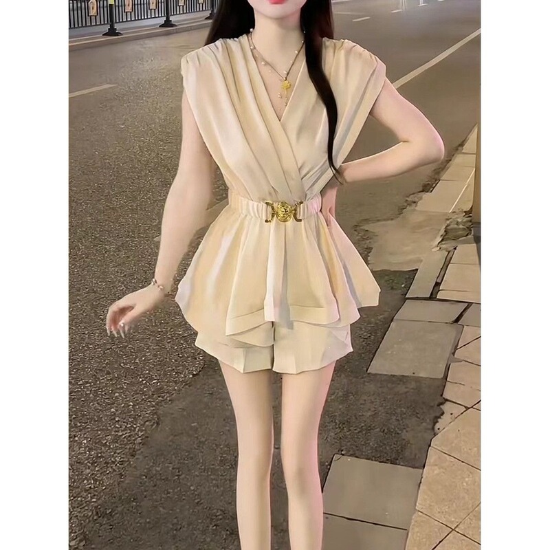 Summer Fashion Light Luxury Set for Women, High-End Sleeveless Waist-Cinching Stylish Top + High-Waisted Casual Pants Summer Fashion Light Luxury Set for Women, High-End Sleeveless Waist-Cinching Stylish Top + High-Waisted Casual Pants