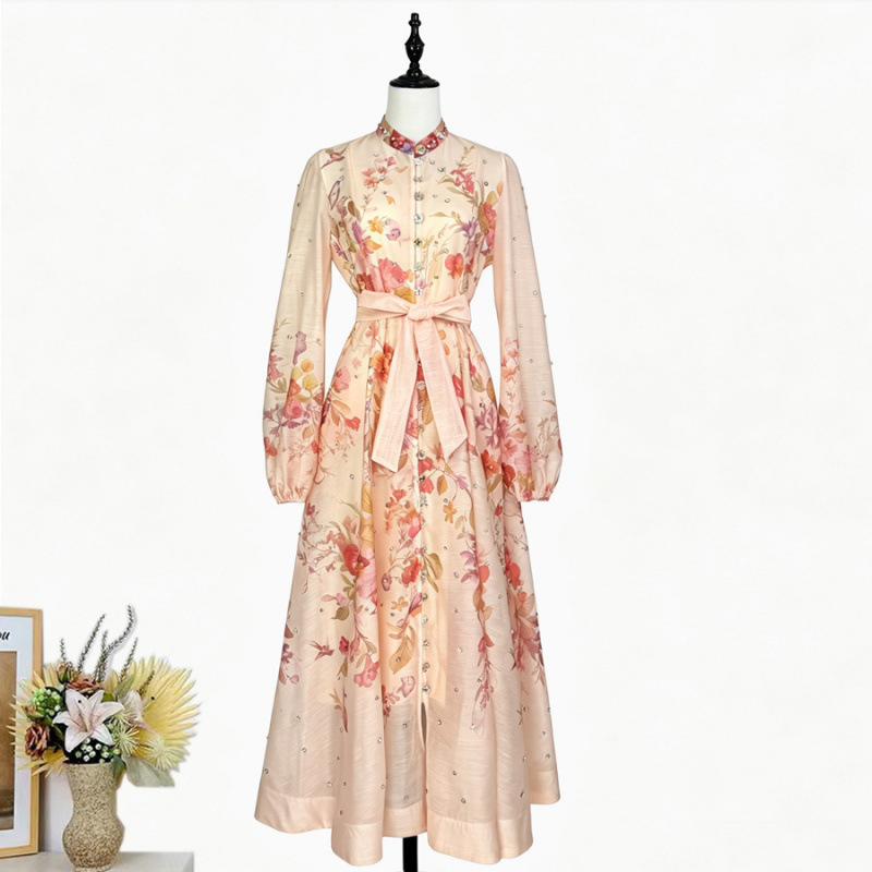 Real Shot of Summer Vacation Style Two-Piece Dress Set with Heavy Embellishments, Rhinestone Waist-Cinching, and Elegant Long Dress for Women Real Shot of Summer Vacation Style Two-Piece Dress Set with Heavy Embellishments, Rhinestone Waist-Cinching, and Elegant Long Dress for Women