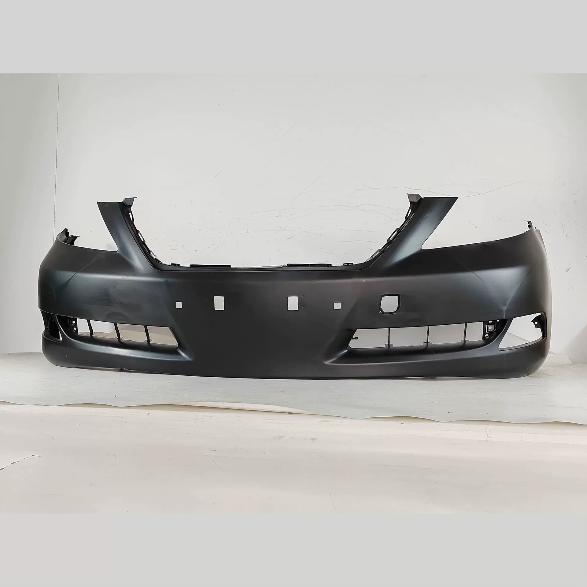 52119-5A909 подходит для переднего бампера Lexus 2006 LS LS460