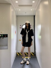 休闲简约时尚套装女夏季2025新款条纹披肩短袖T恤半身裙三件套ins