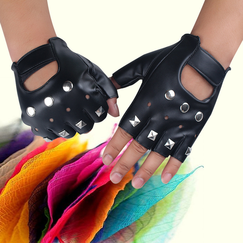 Pu guantes de cuero medio dedo al aire libre equitación deportes fitness motocicleta táctica remache hip hop rendimiento danza guantes