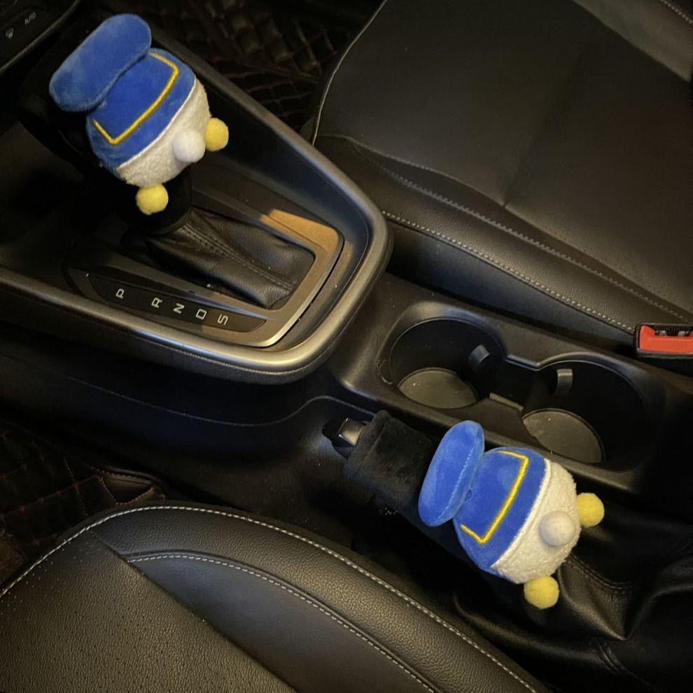 Little Dinosaur Car Gear Shift Cover, Gear Lever Protective Cover, Manual and Automatic Gear Cover, Universal Cute Handbrake Cover Set