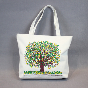 �r�з�����Ů���M�OӋlogo���s�����������б�������Ů�μ��