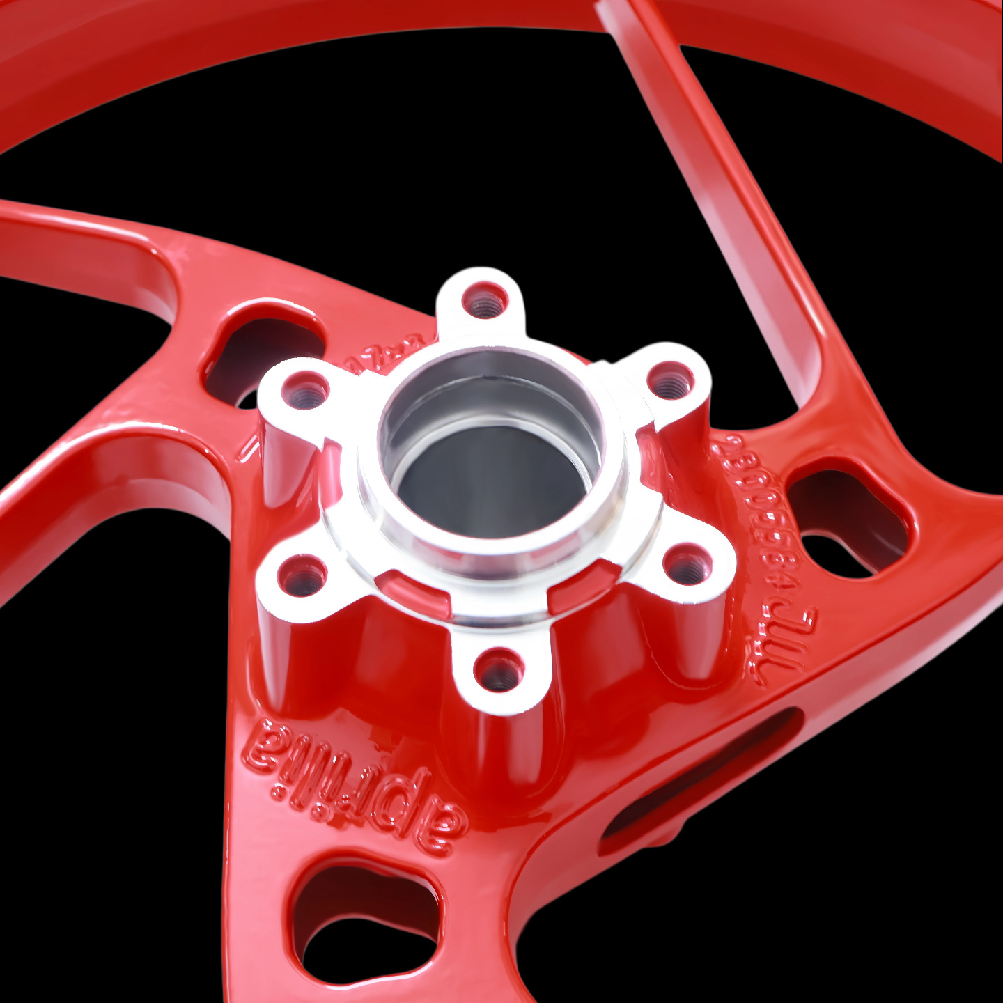 Suitable for Aprilia RS660 Tuono660 original model front wheel hub, front wheel axle, front hub, central shaft, and wheel rim