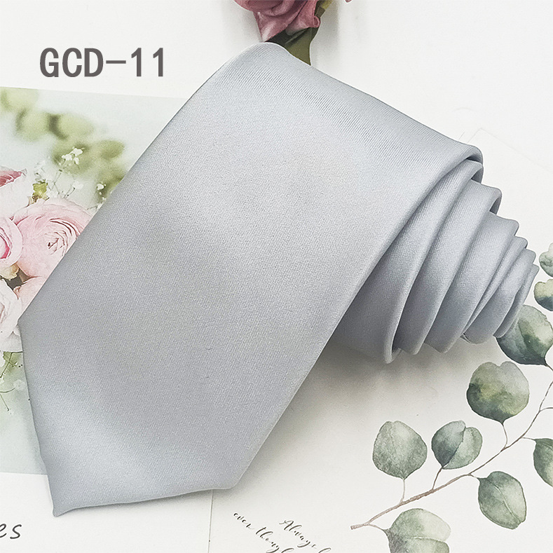 Corbata de poliéster teñido en hilo de alta densidad, color puro, estilo formal, informal de negocios, negra, atada a mano, estilo 8 cm, lista para usar del fabricante