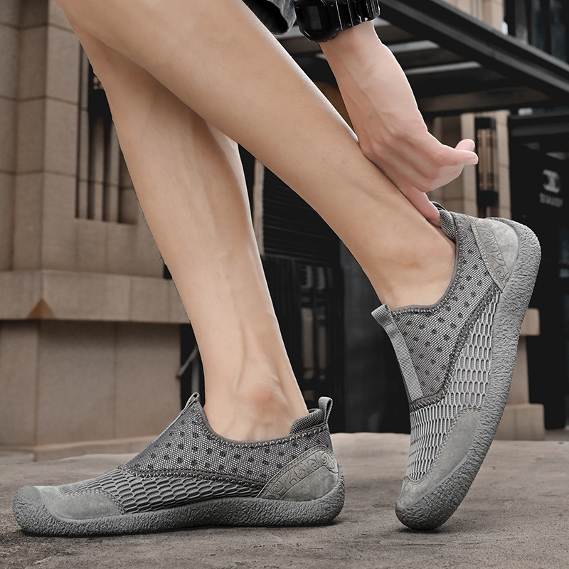 Zapatos transfronterizos de hombre de tamaño grande 2024 primavera y verano zapatos transpirables de cuero casuales versátiles de moda deportiva zapatos de conducción de un pie