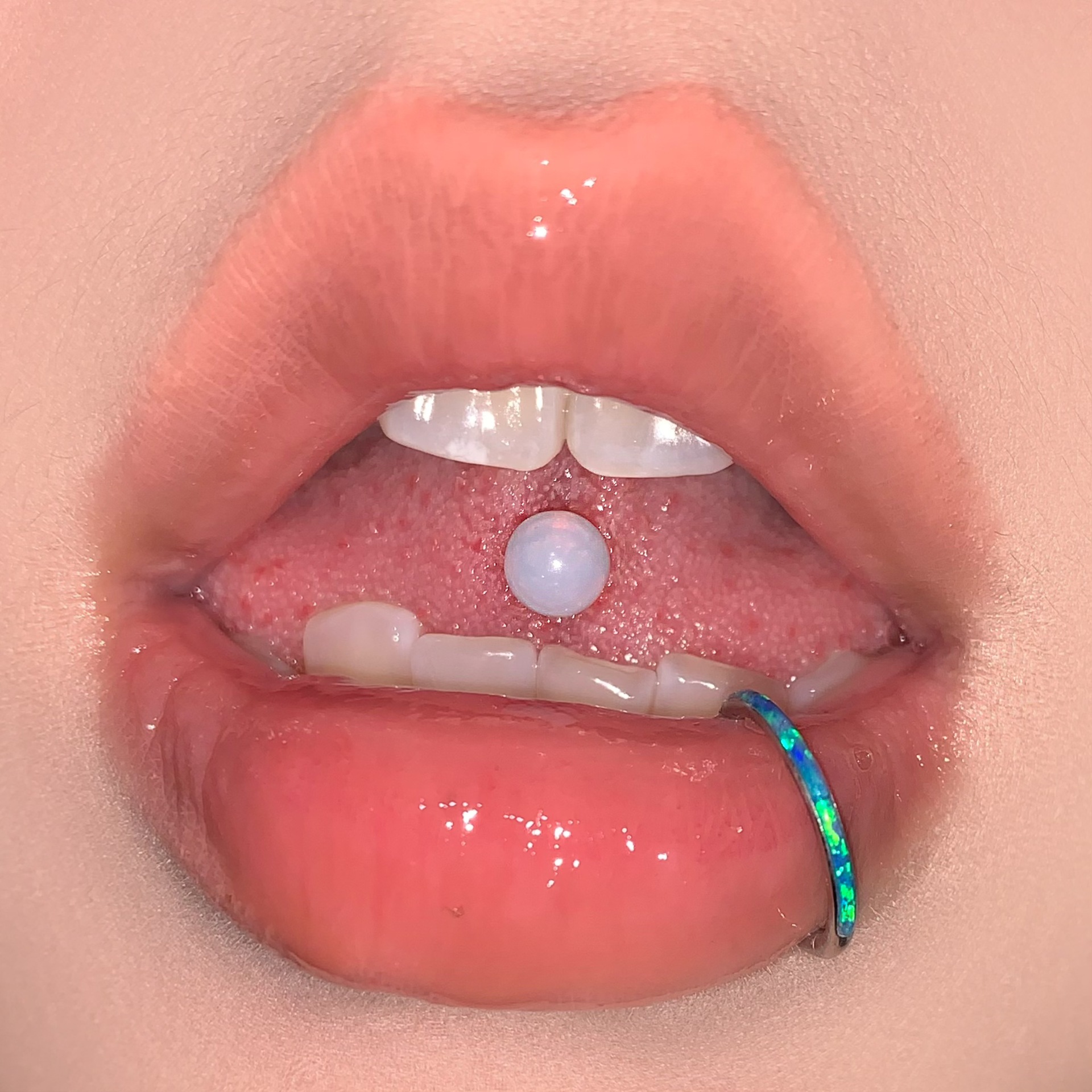 Labret piercing jewelry detail image
