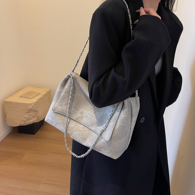 2023 Nieuwe Hot Selling Hoge Capaciteit Vrouwen Tas Geavanceerde Gevoel Draagtas Veelzijdige Een Schouder Crossbody Keten Tas_voghion.com