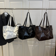 ���e�͹Ŵ��������ذ�2025�ﶬ�¿��ins�μ��ͨ������Ҹ�°�