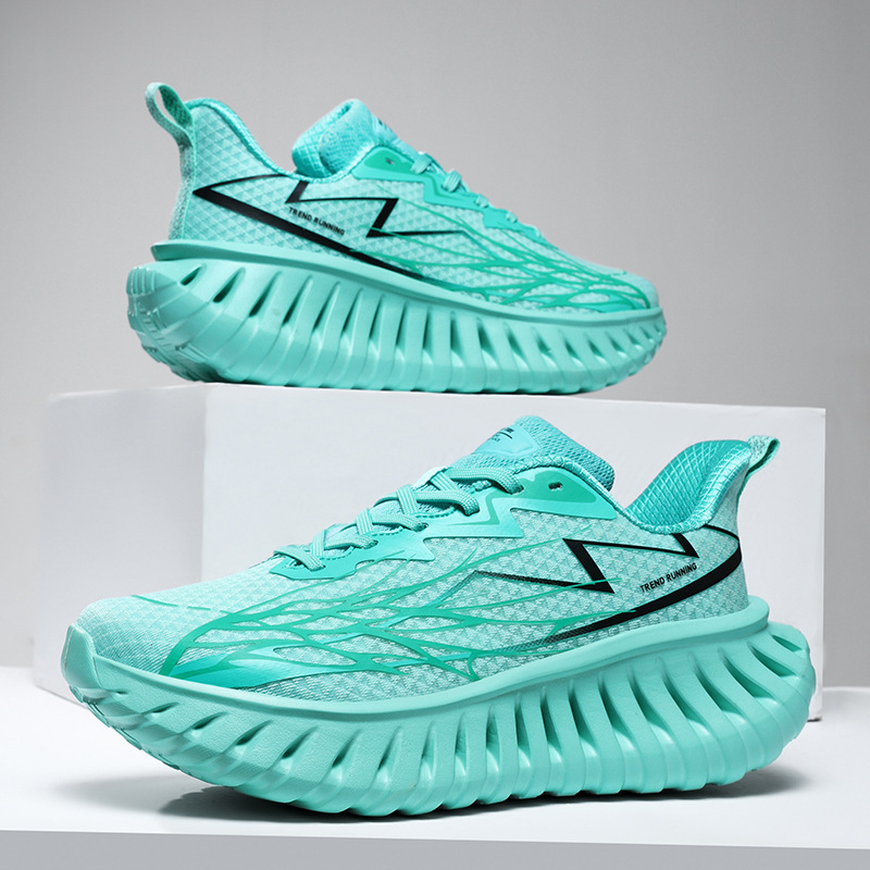 Men's Shoes 2025 Summer New Lightweight Breathable Mesh Shoes Soft Sole Wear-Resistant Outdoor Sports Versatile Casual Running Shoes