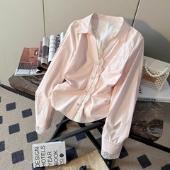 レンコンの粉の甘辛の偽の2つはレースの長袖のシャツをつなぎ合わせます。