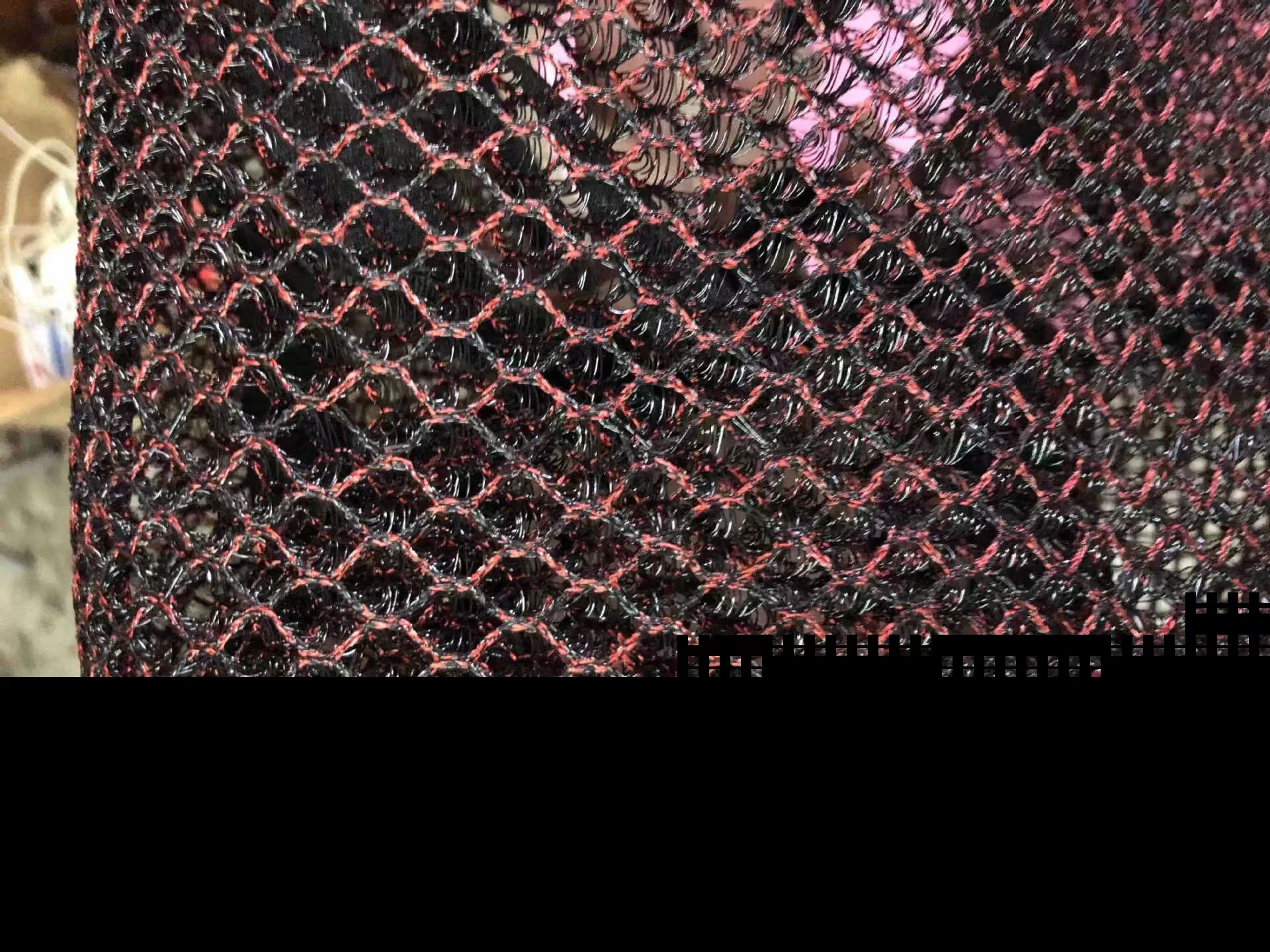 Red and Black  + ¥1.70 