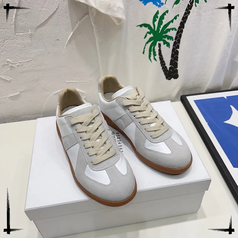 in stock 25 High Version Cowhide Vintage German Training Shoes Men's and Women's White Shoes Leather Soft Leather Couple Forrest Gump Training Board Shoes
