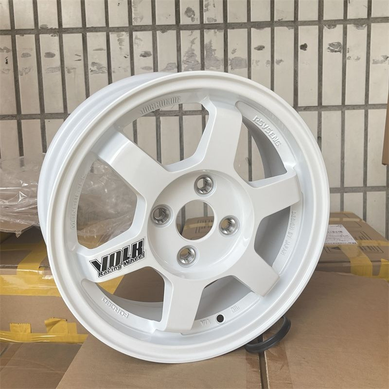 Applicable to 15/16/17/18 inch ET37 wide edge modified wheel hub Odyssey Kaiyue Camry Fengfan Yishen