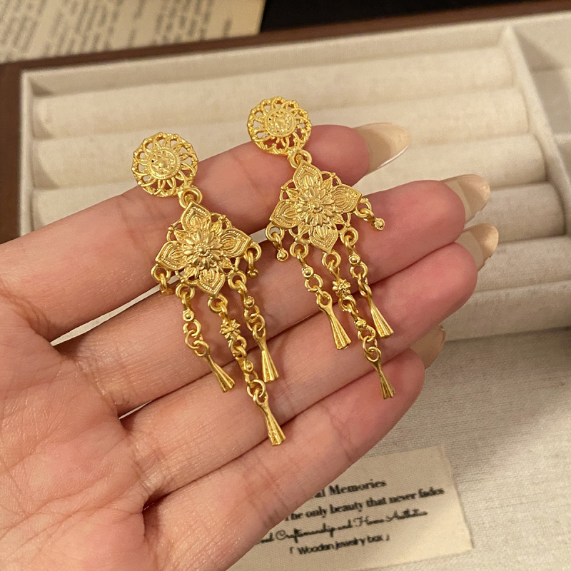 银针宝相花耳环女款复古精致百搭轻奢镂空流苏耳饰小众时尚配饰|undefined