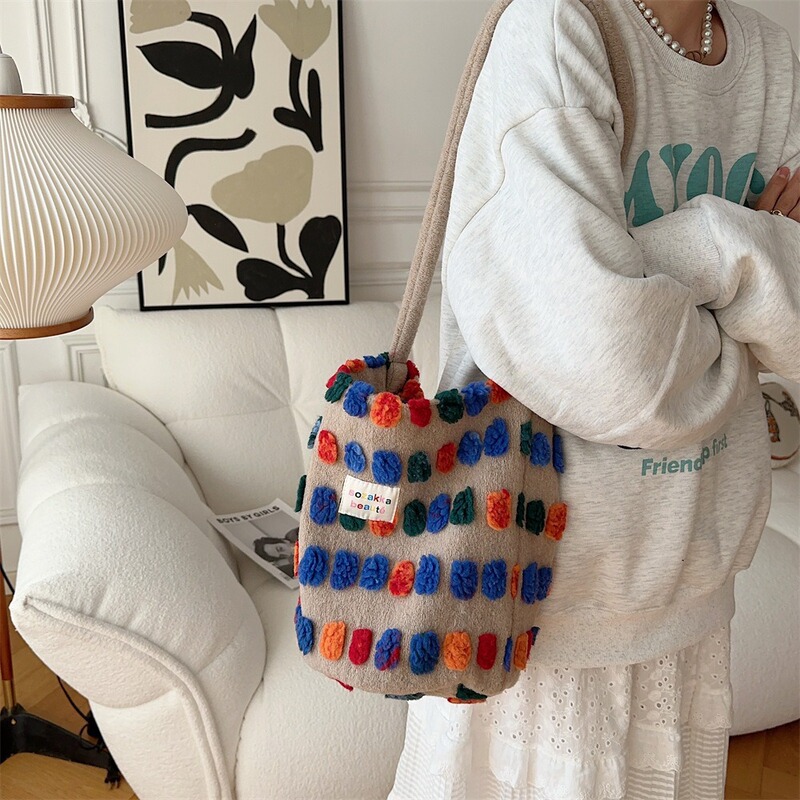 2026 Hot-Selling Crossbody Bag, Handbag, Shoulder Bag, Shopping Storage Bag, Fashionable Trendy Plush Bucket Bag, Women's Bag 2026 Hot-Selling Crossbody Bag, Handbag, Shoulder Bag, Shopping Storage Bag, Fashionable Trendy Plush Bucket Bag, Women's Bag