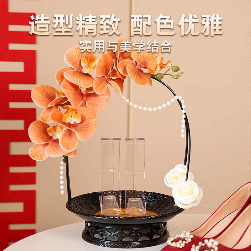 キスゲームの花かごの結婚靴の箱の輪の展示棚の結婚式の結婚の新婦の写真を撮る雰囲気の結婚靴の水晶の靴の箱|undefined