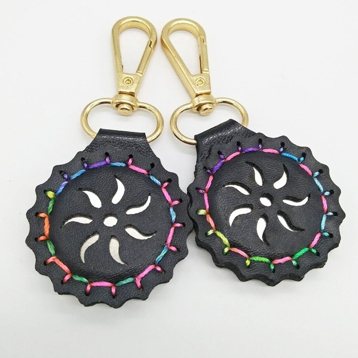 슈팅 게임 Hot Wheels 강력한 자석 걸이 버클 해바라기 강력한 자석 펜던트 새총 강력한 자석 펜던트 강철 공을 흡입하는 강력한 자석