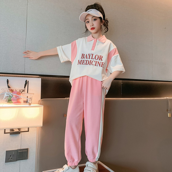 Traje de verano para niñas verano 2023 nuevo polo de manga corta para niños verano estilo occidental traje de dos piezas deportivo para niñas