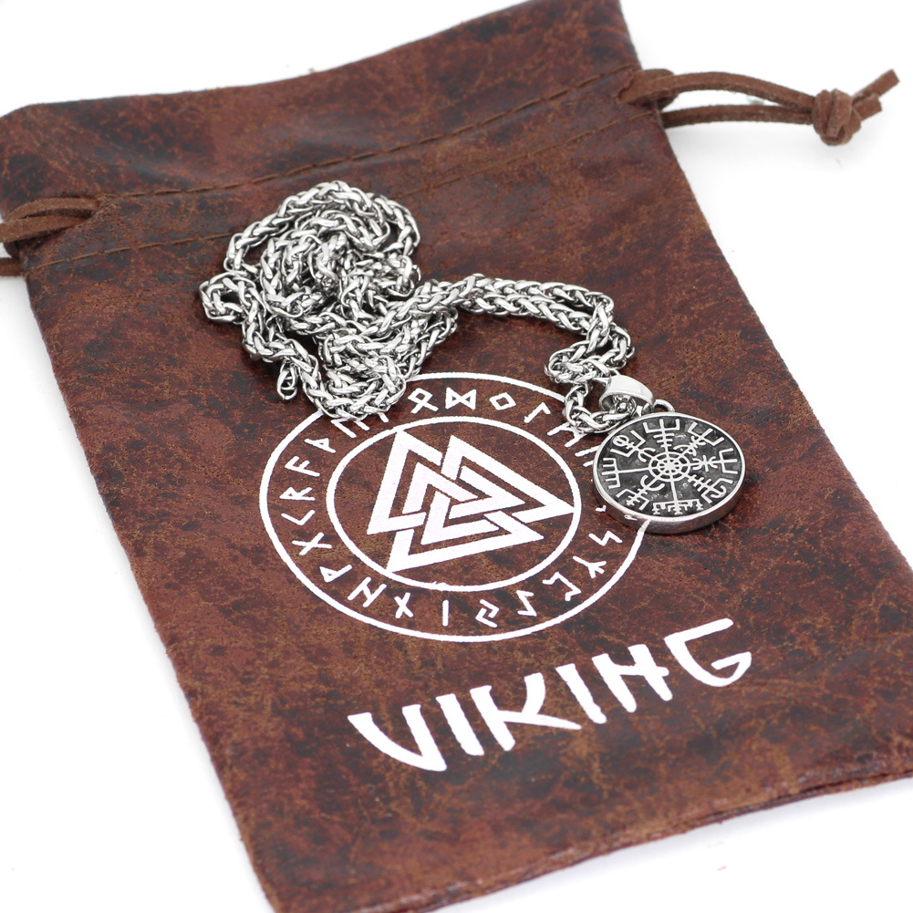 Hot Selling Nordic Viking Compass Retro Pendant Necklace Men's Hipster Jewelry Long Amulet European And American Jewelry