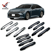 �m���24���S��ʹ�Crown Sedan���b܇�T����l�w �T���ַ�ײ�N