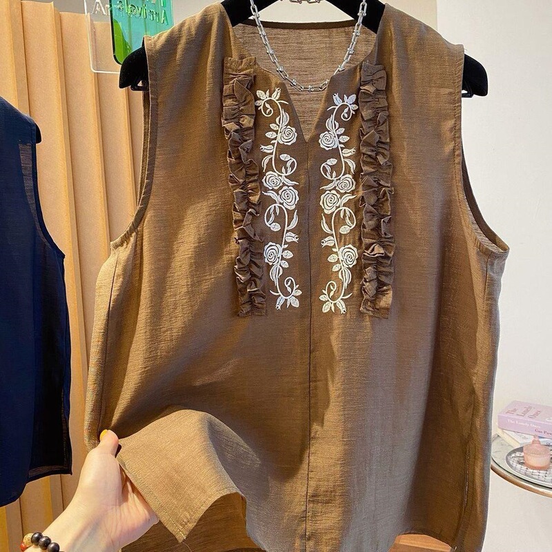 Casual cotton-linen sleeveless top for women, 2026 summer new style, embroidered vest shirt for women, white and coffee color, rabbit fur Casual cotton-linen sleeveless top for women, 2026 summer new style, embroidered vest shirt for women, white and coffee color, rabbit fur