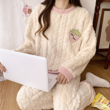 睡衣冬季女款珊瑚绒2023年新款冬天法兰绒秋冬圆领提花家居服套装