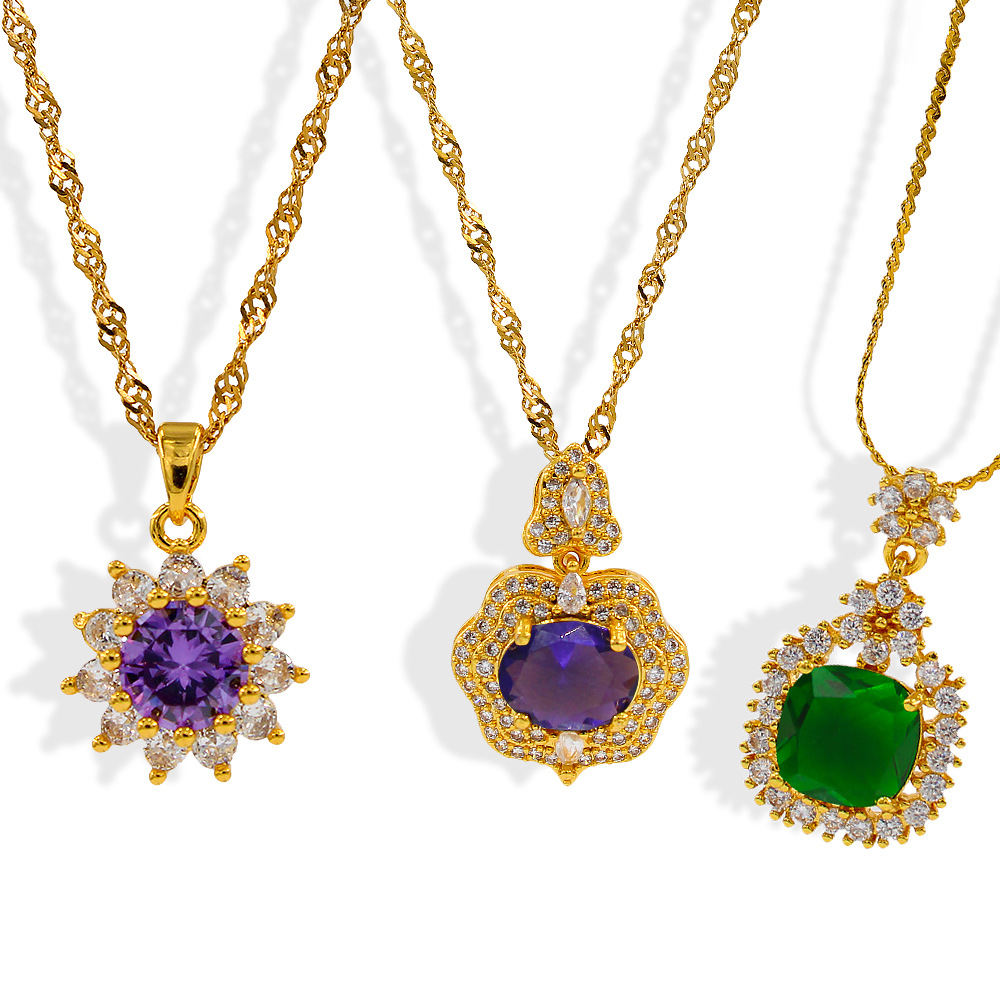 Pendant Necklace Classification Retro Flower Stainless Steel Plating Zircon Pendant Necklace 1 Piece