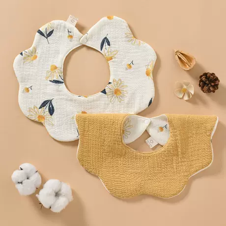 Double-sided + middle waterproof bib [daisy]