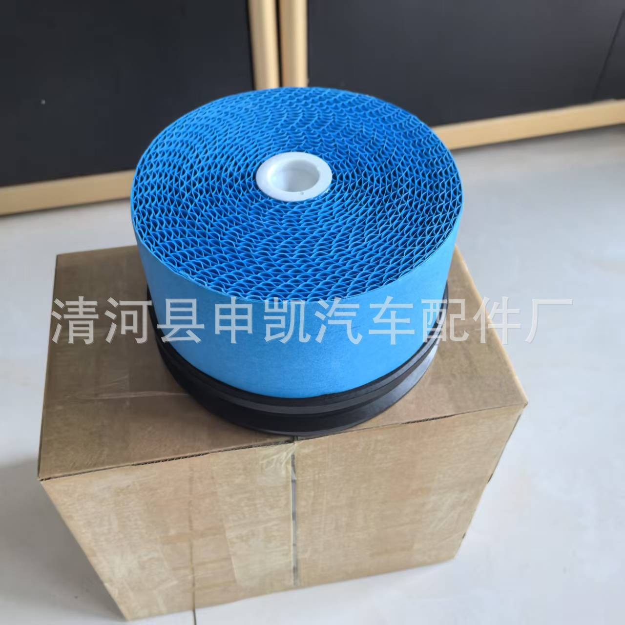 Honeycomb Air Filter 8‑98260‑834‑0 Is Suitable for Isuzu Truck Air Filter Elements and Is Produced by Auto Parts Manufacturers