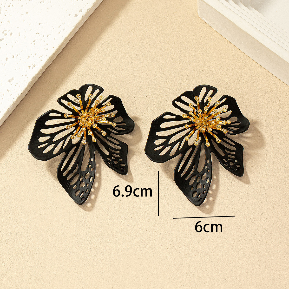 1 Paire Style Simple Fleur Placage Évider Métal Boucles D'oreilles display picture 7