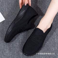 春秋小黑鞋女鞋老北京布鞋轻便妈妈运动鞋防滑酒店机场工作鞋