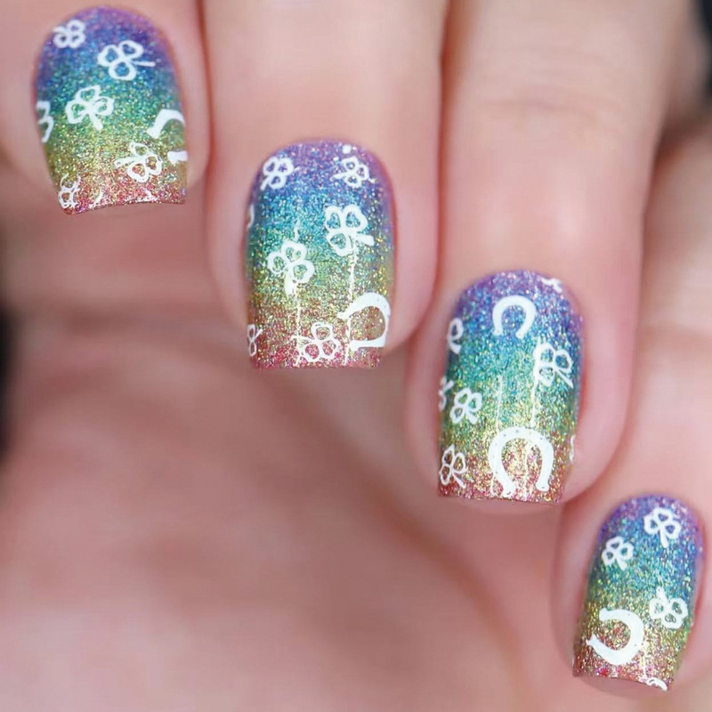 St. Patrick's Day Rainbow Gradient Glitter Lucky Grass Graffiti Design Short Square Wear Armor Cross-border False Nail Sheet