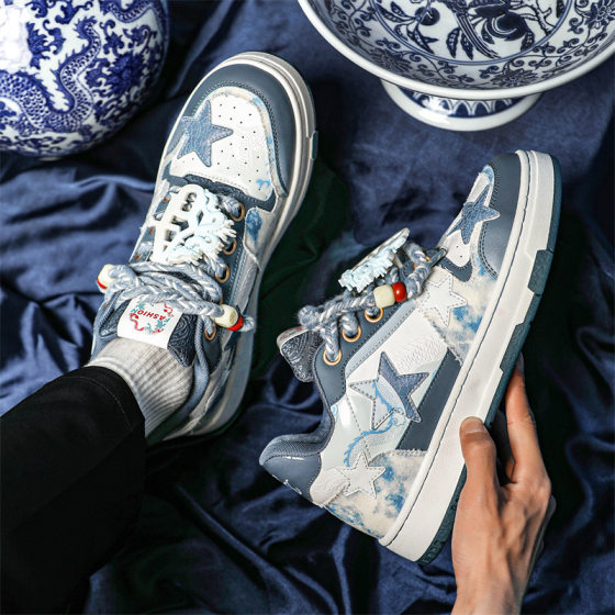 2024 New Men's Blue and White Porcelain Year of the Dragon Limited Star Bread Shoes Niche Sports Casual Board Shoes Men's X88-3