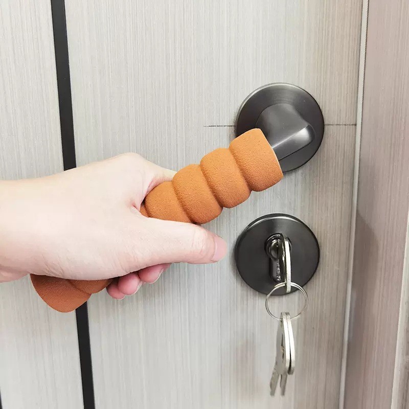 Spiral handle glove-wood color