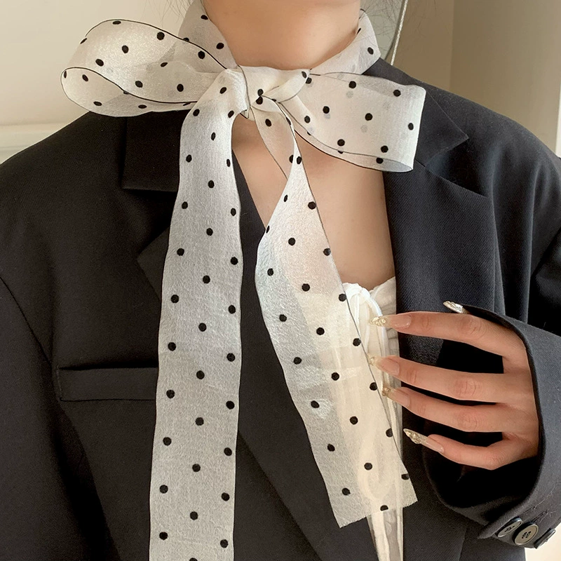 Neckerchief scarf, retro polka-dot design, lightweight multi-use accessory, 6×15 cm