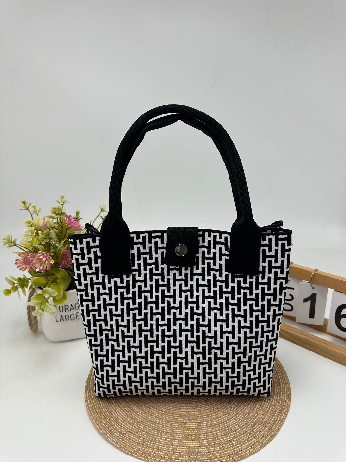 Houndstooth Knit Structured Large Capacity Square Handbag 20