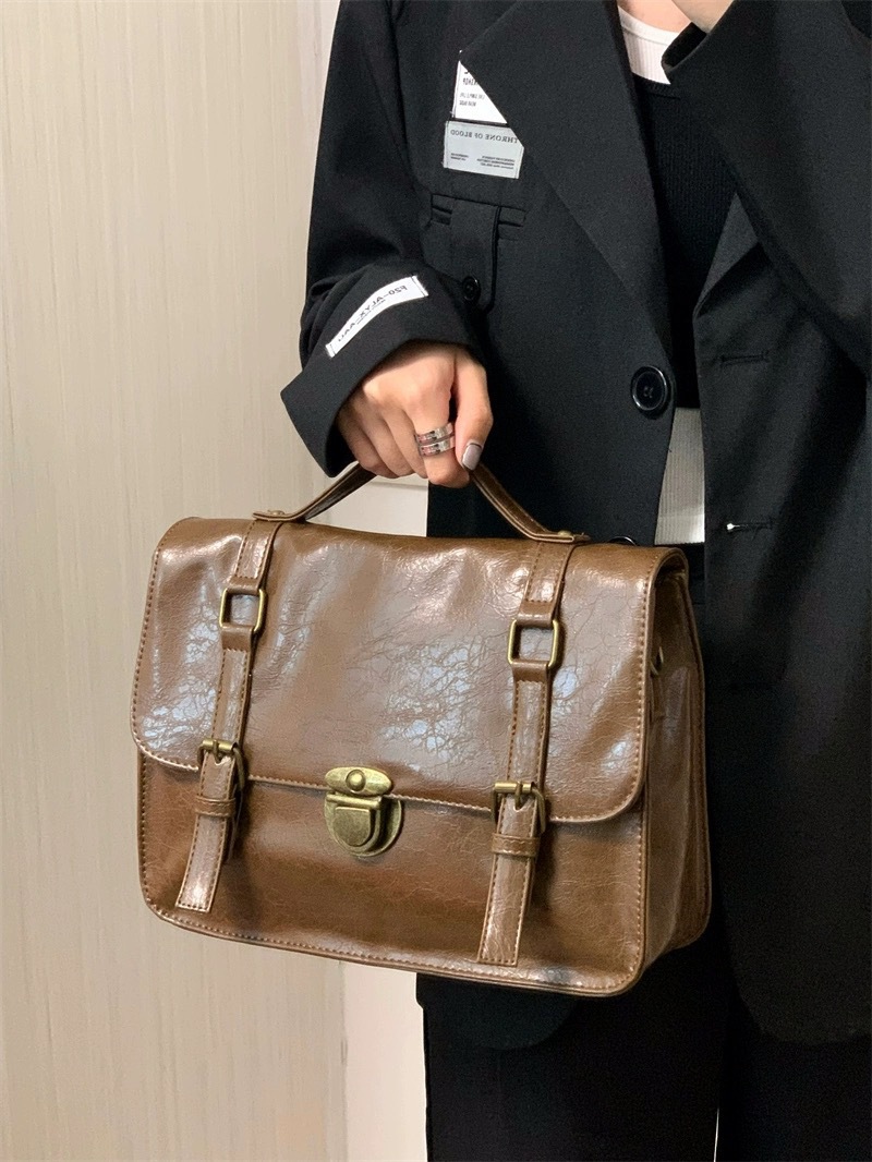 秋冬新款复古邮差包英伦jk制服包学院双肩包上课通勤公文包斜挎包