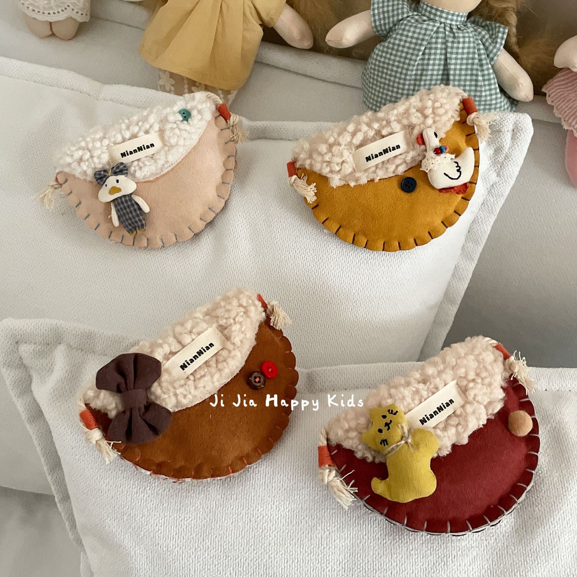 Niannian autumn and winter lambskin suede children's crossbody wallet cute cartoon small bag for outings