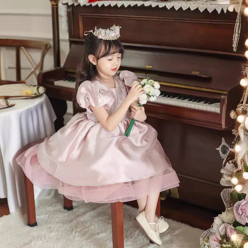 Factory girls' dress with bubble sleeves, sparkling butterfly bows, princess dress, party dress, birthday, wedding, performance, children's dress