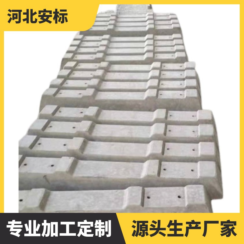 SK-2双块水泥枕 铁路水泥轨枕 无咋道水泥枕.