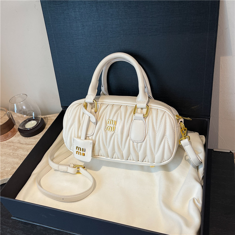 跨境bags2025新款MIU皱褶手提单肩包保龄球女包时尚斜挎枕头包包|undefined