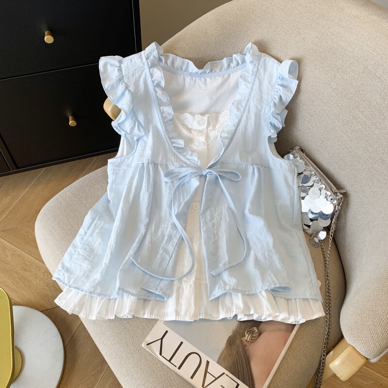ドーパミンライトブルーフリルフェイクツーピースノースリーブシャツ女性の夏のルーズデザインレースかわいいトップ|undefined